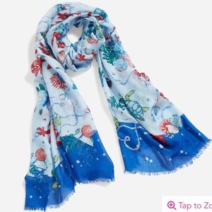 Vera Bradley new with tags Anchors Aweigh soft fringe scarf beautiful
